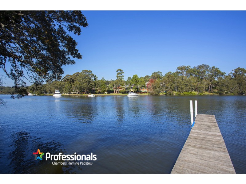 21 Burbank Avenue, East Hills NSW 2213