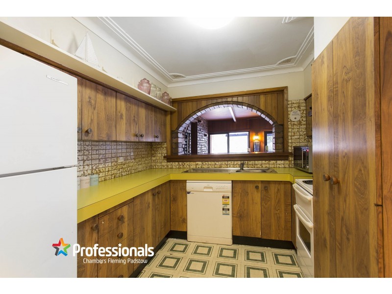 21 Burbank Avenue, East Hills NSW 2213