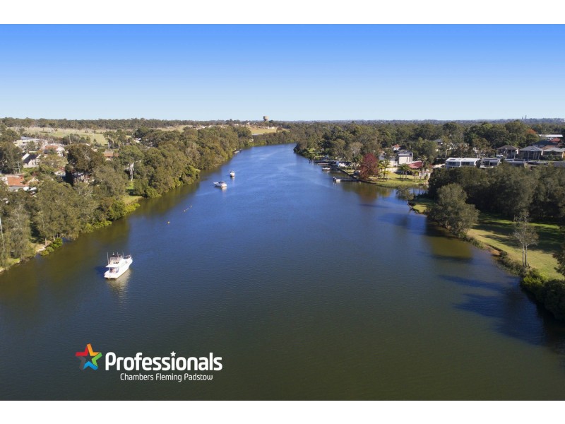 21 Burbank Avenue, East Hills NSW 2213