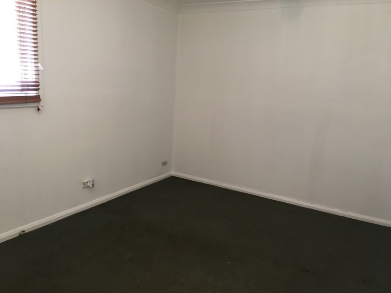 GFlat/15A Forrest Road, East Hills NSW 2213