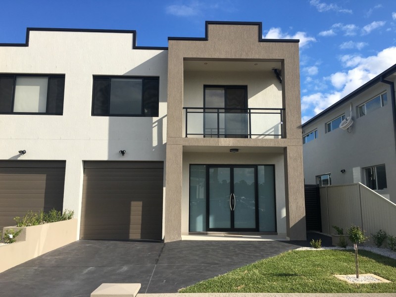 9B Kershaw Road, Menai NSW 2234