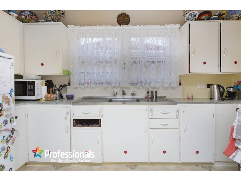 27 Cairo Avenue, Padstow NSW 2211