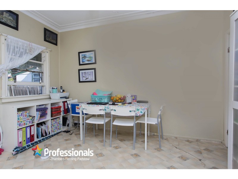 27 Cairo Avenue, Padstow NSW 2211