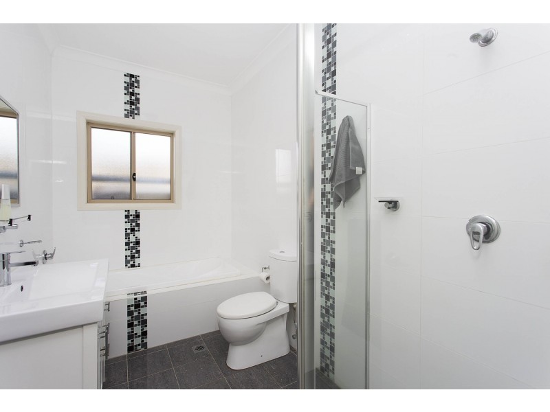 10 Ellesmere Street, Panania NSW 2213