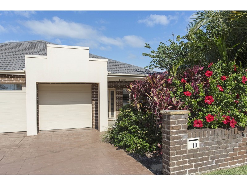 10 Ellesmere Street, Panania NSW 2213