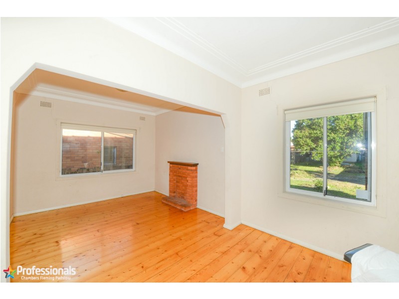 9 Swan Street, Revesby NSW 2212