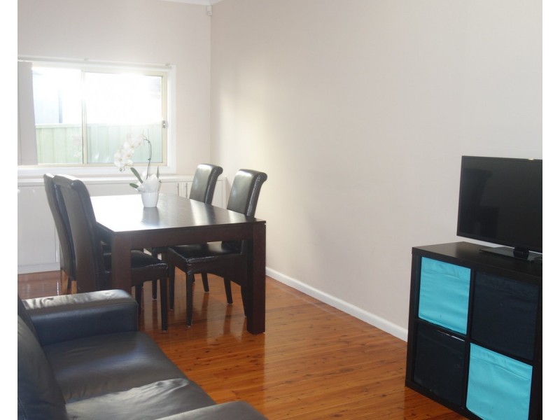 156 Picnic Point Road, Picnic Point NSW 2213