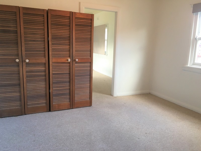 200 Henry Lawson Drive, Georges Hall NSW 2198