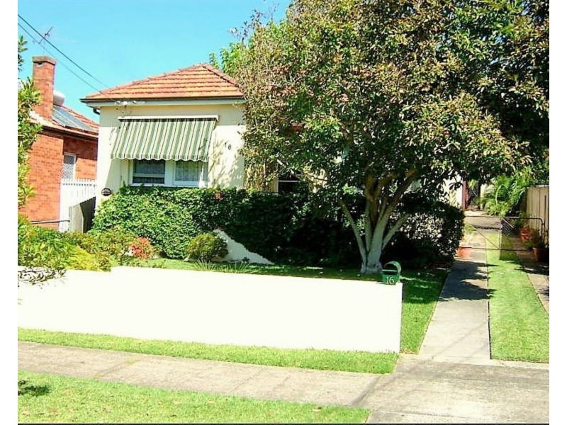 16 Lesley Avenue, Revesby NSW 2212