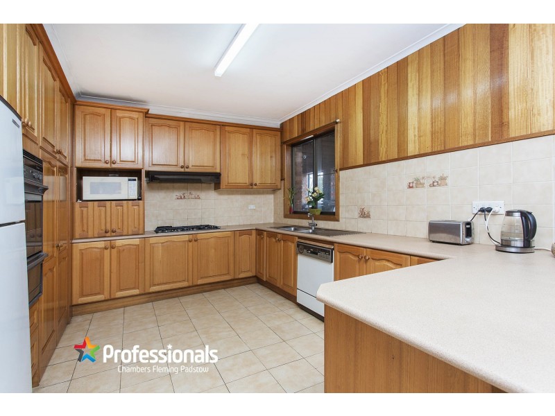 12 Davies Road, Padstow NSW 2211