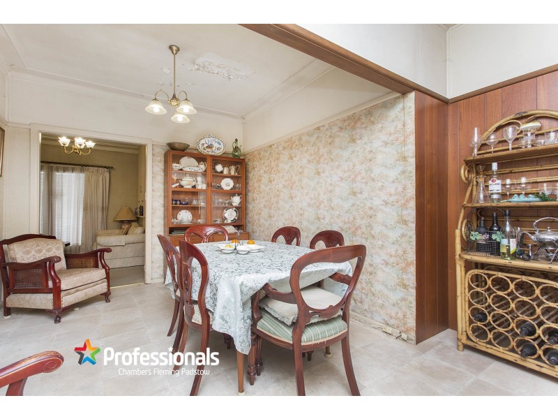 10 Snowsill Avenue, Revesby NSW 2212