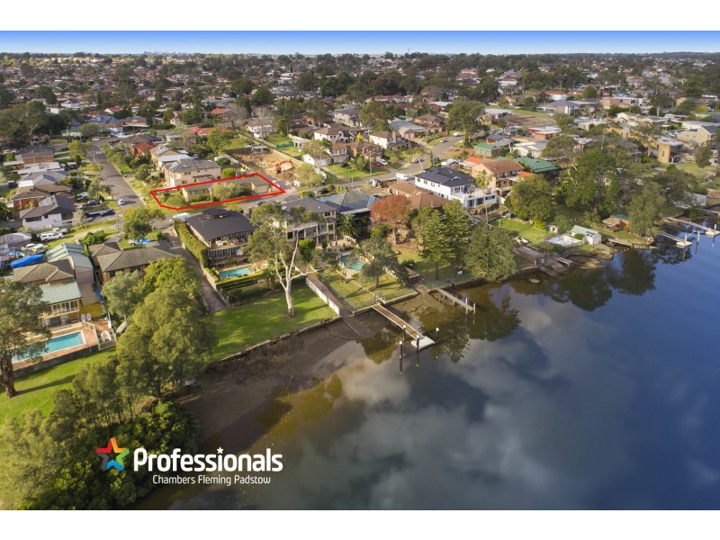 12  Burbank Avenue, East Hills NSW 2213