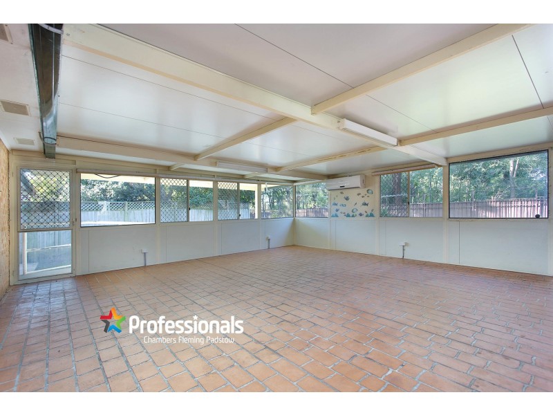2 Peeler Place, Milperra NSW 2214