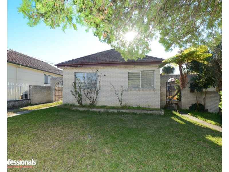 20 Banks Street, Padstow NSW 2211