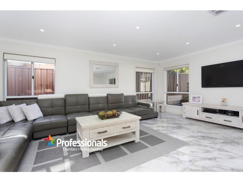 9 Wyatt Avenue, Padstow NSW 2211