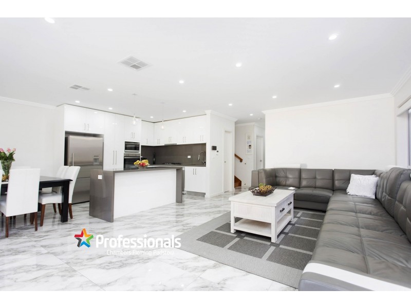 9 Wyatt Avenue, Padstow NSW 2211