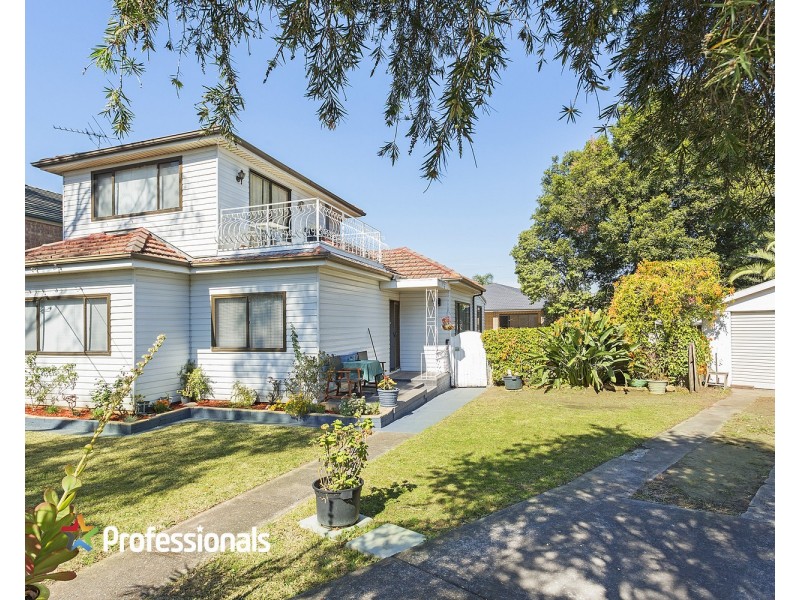 5 Reiba Crescent, Revesby NSW 2212