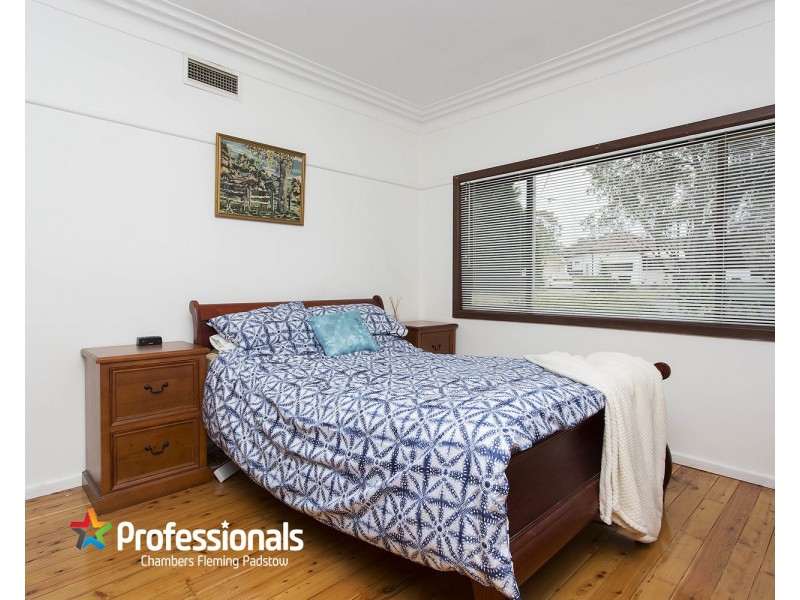 5 Reiba Crescent, Revesby NSW 2212