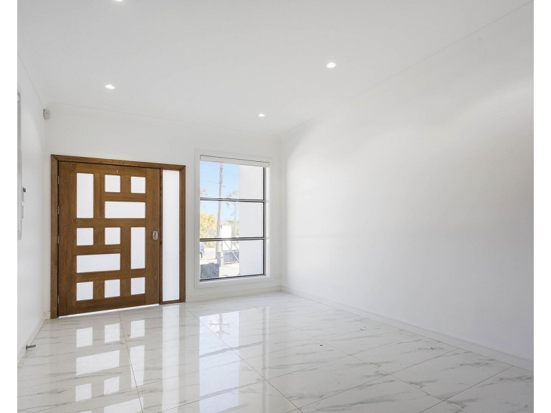 42A Uranus Road, Padstow NSW 2211