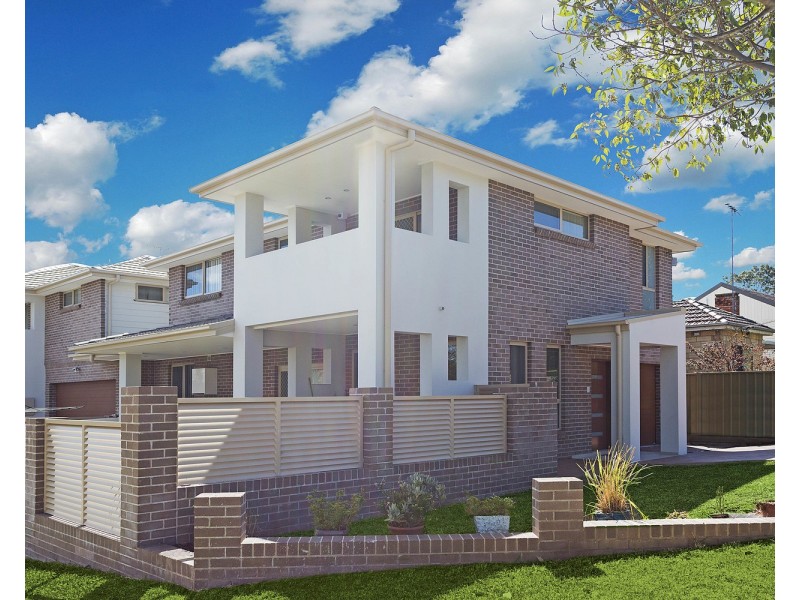 10 McGirr Street, Padstow NSW 2211