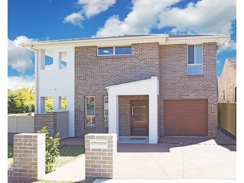 10 McGirr Street, Padstow NSW 2211