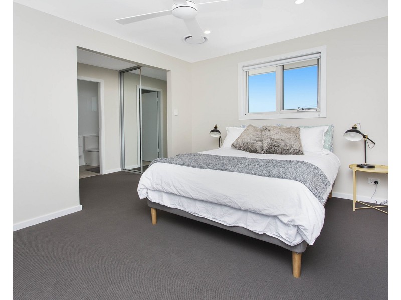 118 Davies Road, Padstow NSW 2211