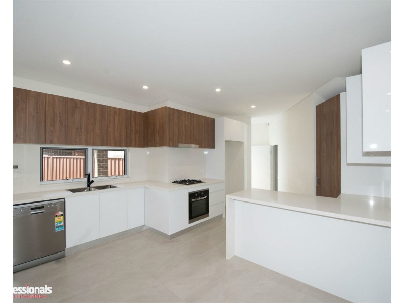 2 Wall Avenue, Panania NSW 2213