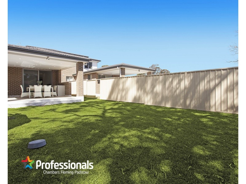 9 Dowding Street, Panania NSW 2213