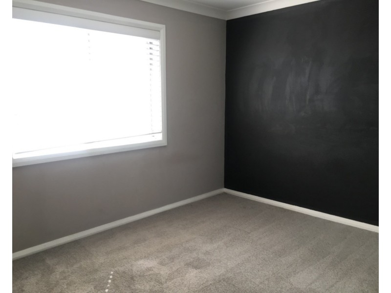 34 Amiens Avenue, Milperra NSW 2214