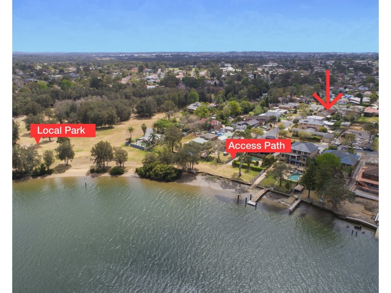 4 Burbank Avenue, East Hills NSW 2213