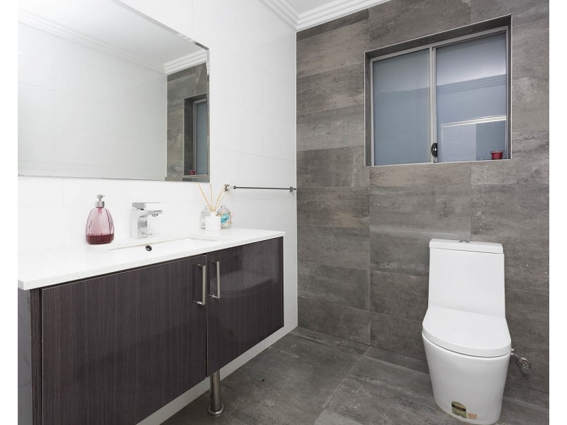 66 Apex Avenue, Picnic Point NSW 2213