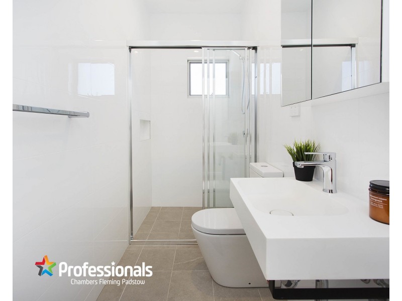 118 Davies Road, Padstow NSW 2211