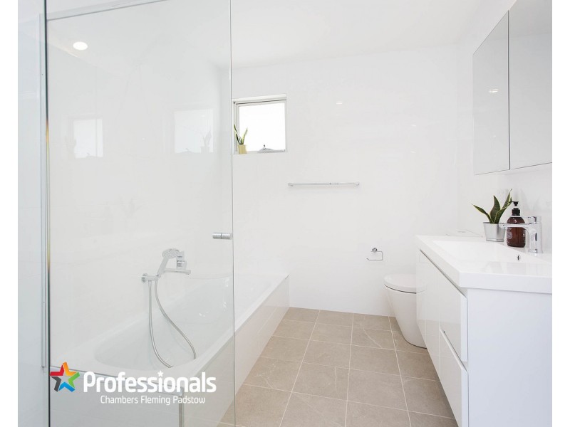 118 Davies Road, Padstow NSW 2211