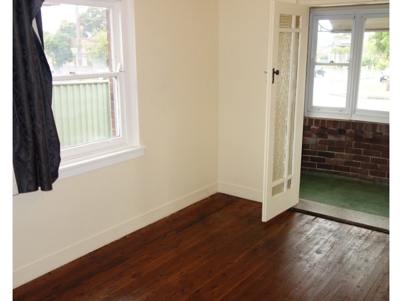 12 Faraday Road, Padstow NSW 2211