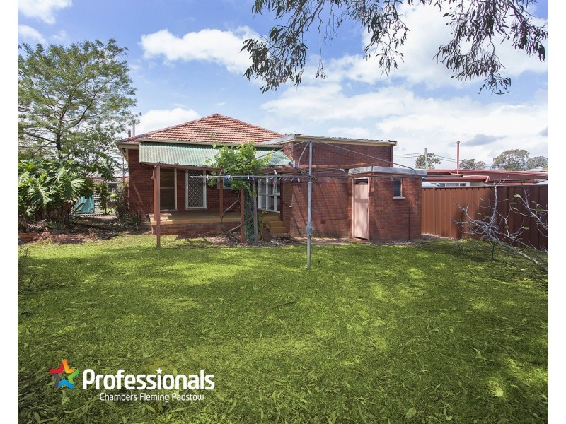 10 Snowsill Avenue, Revesby NSW 2212