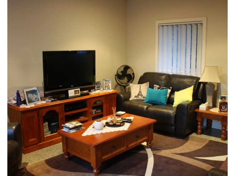 2/186 Newbridge Road, Moorebank NSW 2170