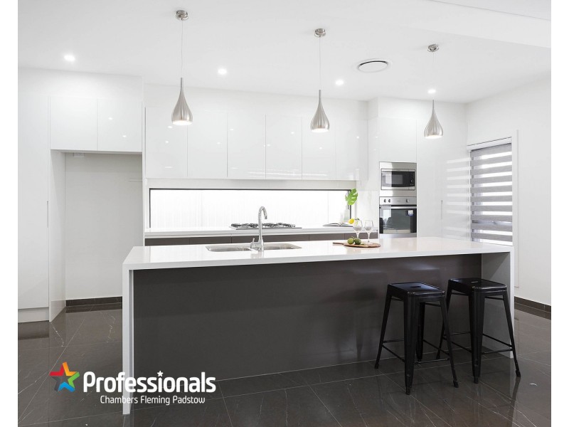 16 Mahnken Avenue, Revesby NSW 2212