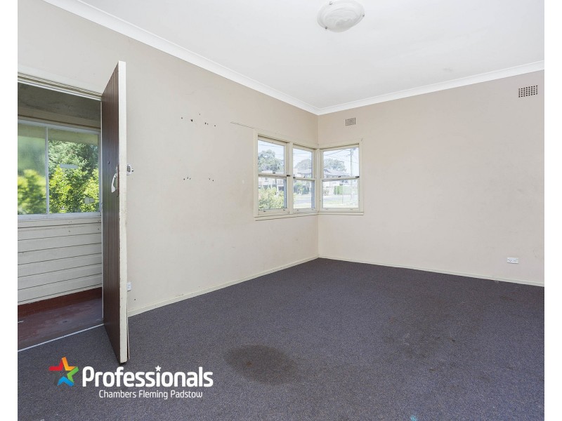 66 Lucas Road, East Hills NSW 2213