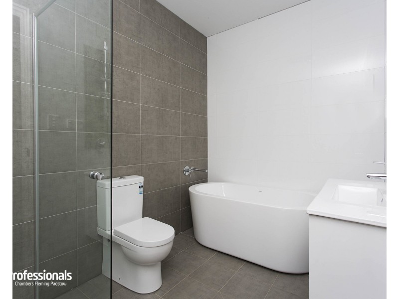 8/20 Meager Avenue, Padstow NSW 2211