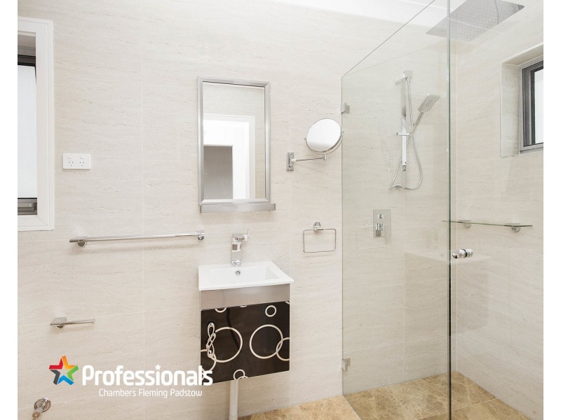 42 Uranus Road, Revesby NSW 2212