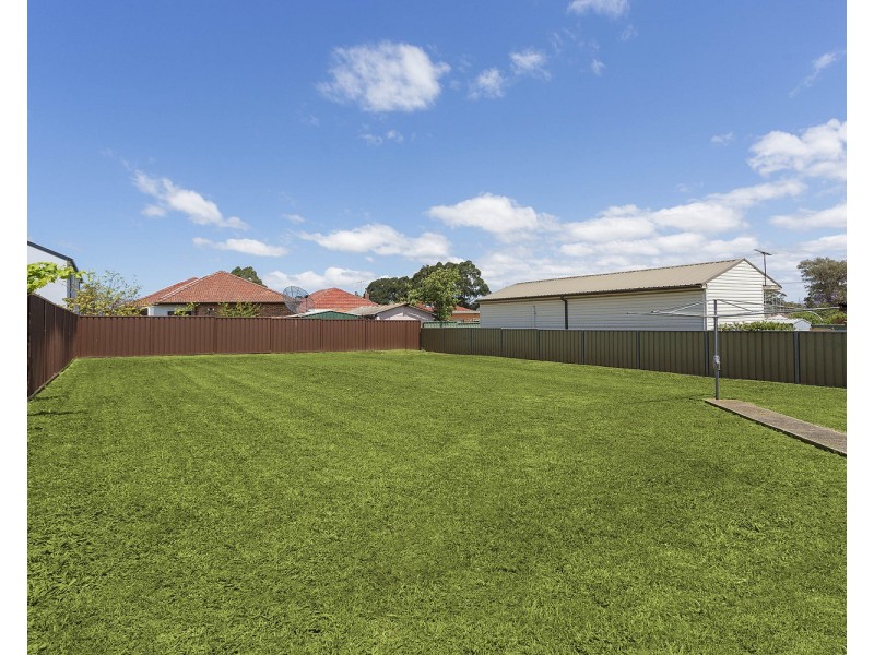 15 Barkl Avenue, Padstow NSW 2211