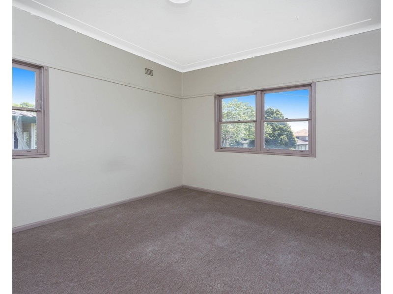 15 Barkl Avenue, Padstow NSW 2211