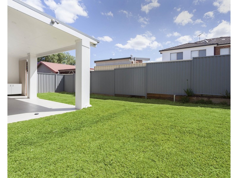 19 Stiles Avenue, Padstow NSW 2211