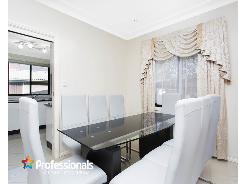 8 Wall Avenue, Panania NSW 2213