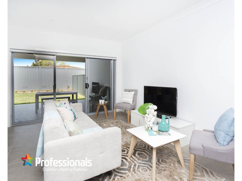 6A Grieve Crescent, Milperra NSW 2214