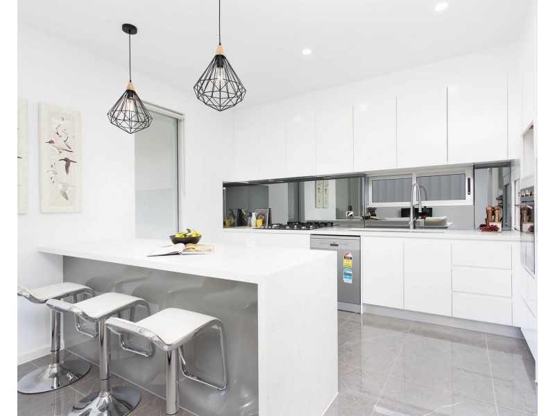 6 McIntosh Avenue, Padstow Heights NSW 2211