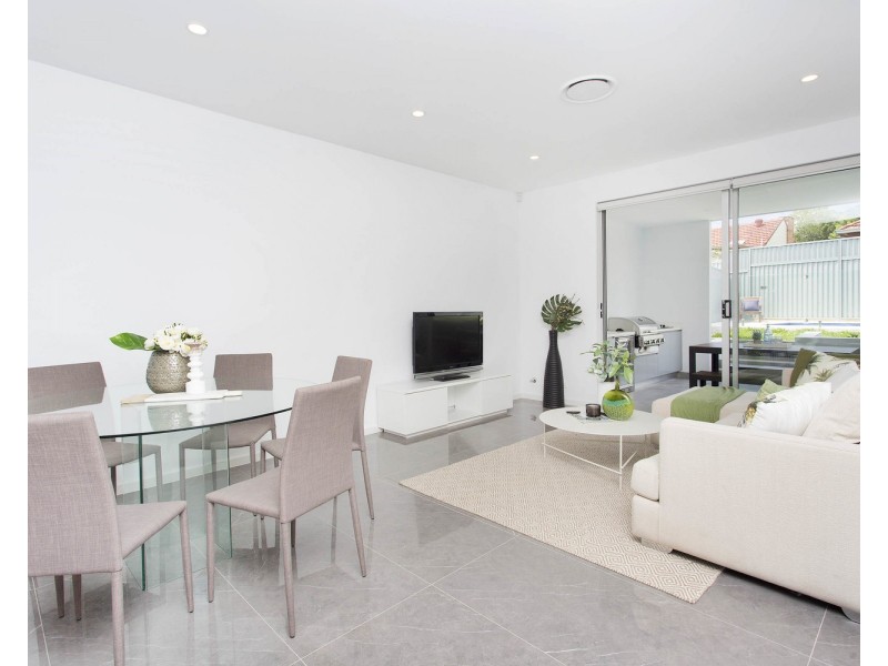 6 McIntosh Avenue, Padstow Heights NSW 2211