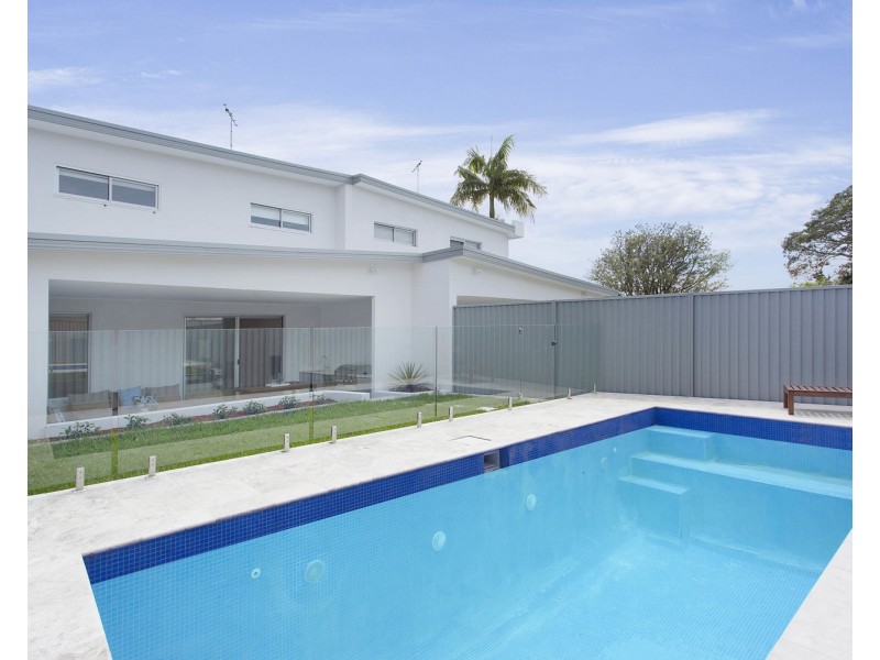 6 McIntosh Avenue, Padstow Heights NSW 2211