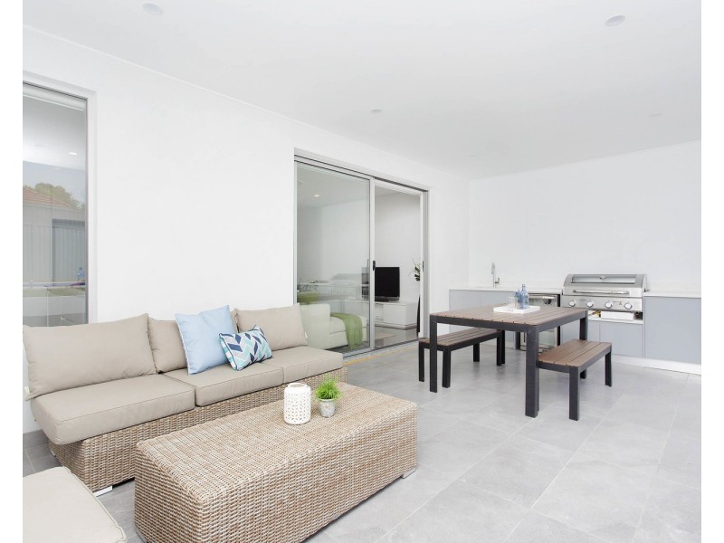 6 McIntosh Avenue, Padstow Heights NSW 2211