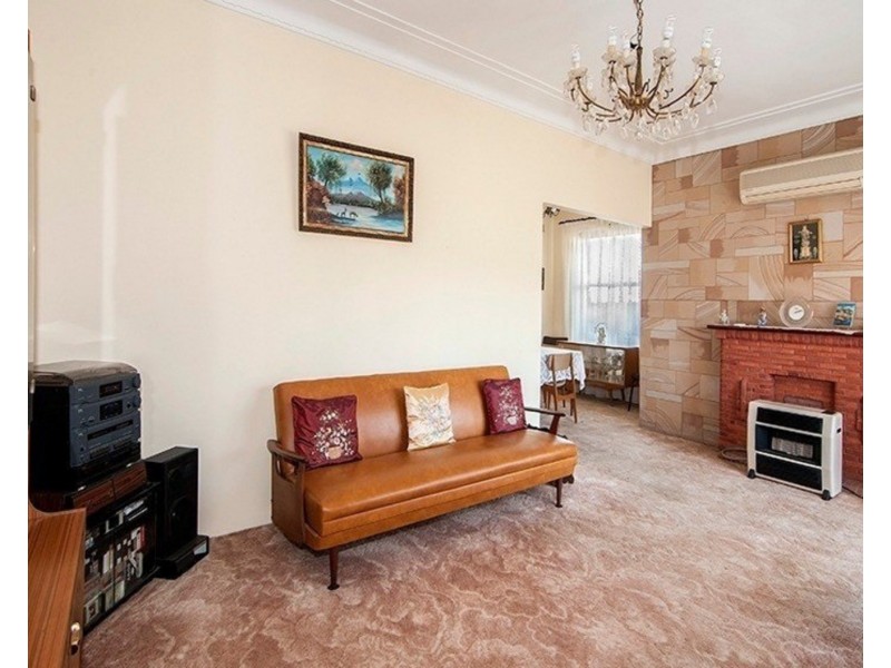 23 Kennedy Street, Picnic Point NSW 2213